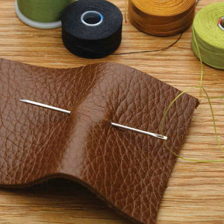 John James- Glover (Leather Needles). 25 pcs .  Size 001 Long