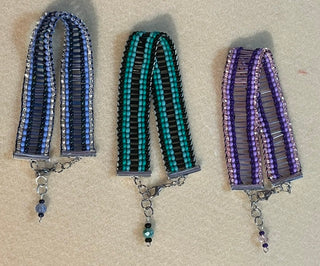 Learn how to Loom *a SUPER cute Bracelet with Sue! (No experience necessary) Saturday Sept 26th-  11am to 3:00pm.