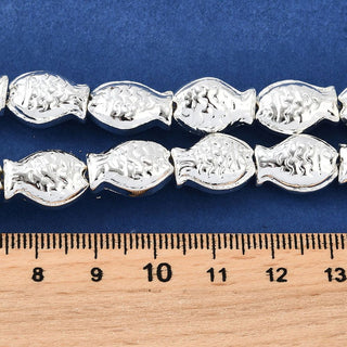 Electroplate Glass Beads Strands, Fish, Full Plated, Silver Plated, 15x10x3mm, Hole: 1mm, about 28~29pcs/strand, 15.16~15.75 inch(38.5~40cm)