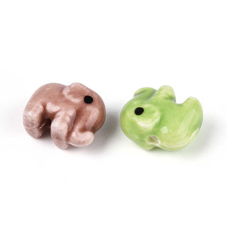 Handmade Porcelain Ceramic Beads, Famille Rose Style, Elephant, Random Mixed Colors, 11x14x8mm, Hole: 1.6~1.8mm.  (5 Beads)