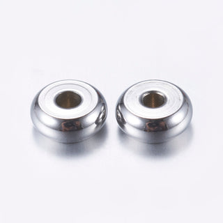 304 Stainless Steel Spacer Beads, Flat Round, Stainless Steel Color, 5x2mm, Hole: 1.5mm.  (Packed 50 beads)