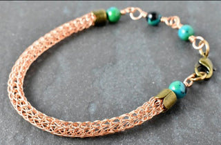 Introduction to Viking Knit-  Make a Bracelet with Daina Schreiber of Quirky Calico Designs!