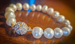 Hand Knotted Pearl Bracelet.  (or use Gemstones... wood.... or glass if you prefer!!!).  Saturday Dec 16th