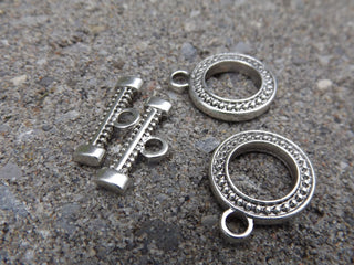 Toggle Clasp(s)  TOG011  (packed 2)  Toggle 15mm diam Bar 18mm - Mhai O' Mhai Beads
 - 1