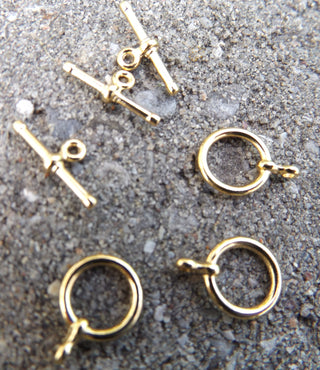 Toggle Clasp(s) Bright Gold Color (Petite at approx 9mm diam)  Packed 3 or Bulk - Mhai O' Mhai Beads
 - 2