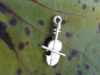 Charm  *Violin .(Antique Silver Color)   Sold Individually. - Mhai O' Mhai Beads

