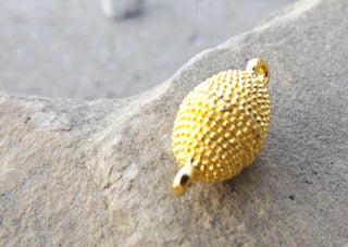 Magnetic Clasp (Gold Color Metal Alloy) - Mhai O' Mhai Beads
 - 1