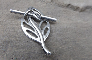 Leaf and Branch Style Toggle Clasp.  (Packed 2 or in Bulk)  Silvertone - Mhai O' Mhai Beads
 - 2
