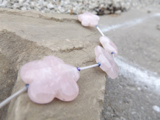Rose Quartz (Flower Shape)  8 beads - Mhai O' Mhai Beads
 - 2