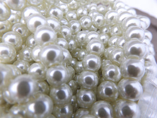 Glass Pearls * Off White (See drop down for available sizes) - Mhai O' Mhai Beads
