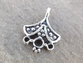 Hanger/ Bail/ Link. Antique Silver Color ,  13.5mm wide, 17.5mm long, hole: 2.5mm (Packed 5) - Mhai O' Mhai Beads
 - 2