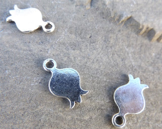 Metal Stamp Blanks, Charms, Tags (FLOWER SHAPE) 15x9x1mm, Hole: 2mm  *Packed 25 - Mhai O' Mhai Beads
 - 1