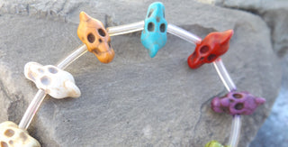 Howlite Side Drill Skulls with Pointed Head (Multi Color)  (16 Beads ) *22 x 10 mm. - Mhai O' Mhai Beads
 - 1