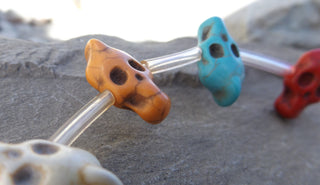 Howlite Side Drill Skulls with Pointed Head (Multi Color)  (16 Beads ) *22 x 10 mm. - Mhai O' Mhai Beads
 - 2
