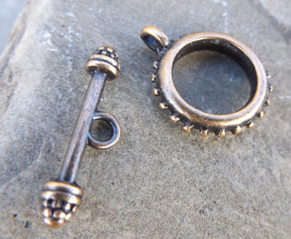 Toggle (Cog Edging Style). 17.5 x 22mm.  See Drop down for color options.  Packed 3 - Mhai O' Mhai Beads
 - 5