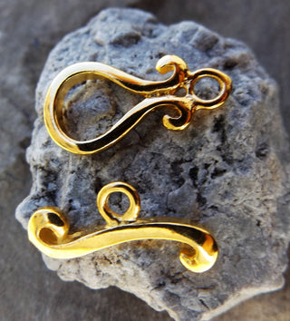 Clasp (Toggle Style)  Scroll  (Gold Color Metal) 12 x 22.5mm,  *PACKED 2 Clasps - Mhai O' Mhai Beads
 - 1