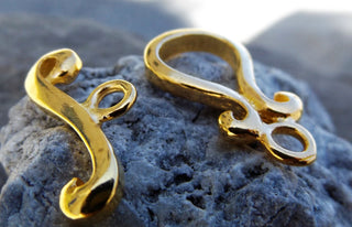 Clasp (Toggle Style)  Scroll  (Gold Color Metal) 12 x 22.5mm,  *PACKED 2 Clasps - Mhai O' Mhai Beads
 - 2