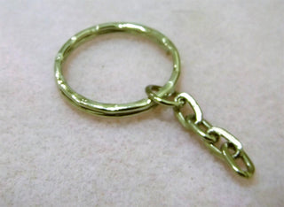 Key Chain (with extender chain)  21mm size (1" diam) Chain 1" length  (See drop down for options) - Mhai O' Mhai Beads
 - 1