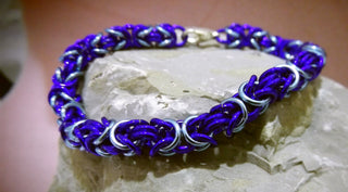Box AND Byzantine Weave Chainmaille Kit (BONUS 2 Bracelets!)  *Blue Buddha Boutique - Mhai O' Mhai Beads
 - 3