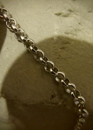 303 Stainless Steel Rolo Cross Chain. 4 x 1mm.   *Sold by the Foot