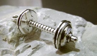 Charm *Bar Bell/ Dumb Bell.    33x11.5x11.5mm  (antique silver color)