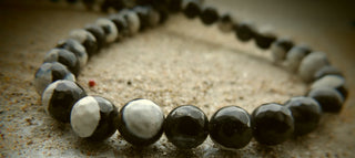 Agate (Natural Efflorescent) *Black/White 8mm Faceted.  approx 46 beads on 16" Strand.
