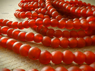 Recycled Glass Round Beads (Bodum) (Tomato Red) *8 Beads  *Approx 11mm.