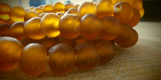 Recycled Glass Round Beads (Bodum) (Honey Blonde Brown) *8 Beads  *Approx 11mm.
