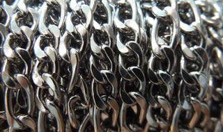 304 Stainless Steel Chain  (7mm thick)  Sold by the Foot.