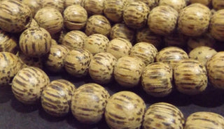 Wood (Coconut) *10/11 mm Rounds (approx 75 Beads).