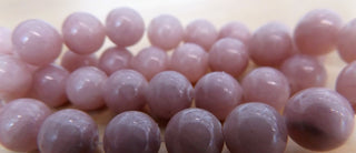 Jade (Creamy Pink ) 8mm Round (approx 49 Beads)