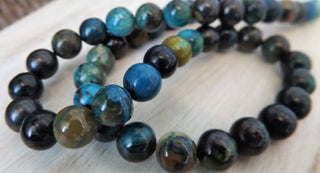Agate (Crazy Agate)  (8mm rounds) 15.5" strand.  approx 43 beads.  * (Deepest Oceans Blue)