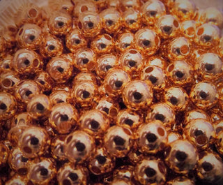 Spacer Beads, Round.  *Rose Gold Plated Iron Beads (6mm Diam.  Hole 1.5mm) *Packed 25