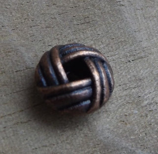 Metal Bead (Antique Copper Color)  Flat Round. Basket Weave Design.  *6 x 3.2mm.  Hole 2mm.  Packed 25