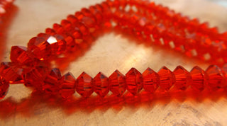 Pancake Bicone (Glass)  *Red  6 x 3mm size.  (approx 90 beads strand).