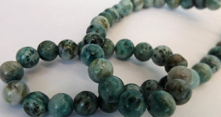 Agate (Crazy Agate)  (8mm rounds) 15.5" strand.  approx 43 beads.  * (Blues/ Greens/ White)