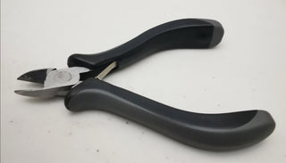 Carbon Steel Side Cutter  Pliers (Grey and Black Handles)  (11x8.9x1.7cm)