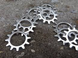 Gears (G1, G2 ).  See drop down for color options.  Approx 20mm size diam. (packed 10) - Mhai O' Mhai Beads
 - 1